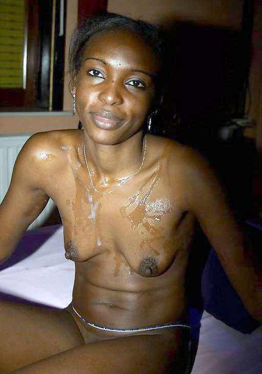 Ebony Smile Nude - Black Amateurs Naked - Ebony housewives nude beach photos