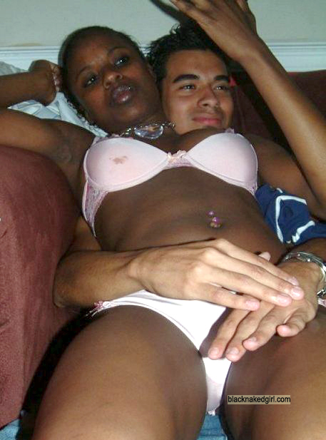 Black Amateurs Naked - Black girls upskirt porn pictures