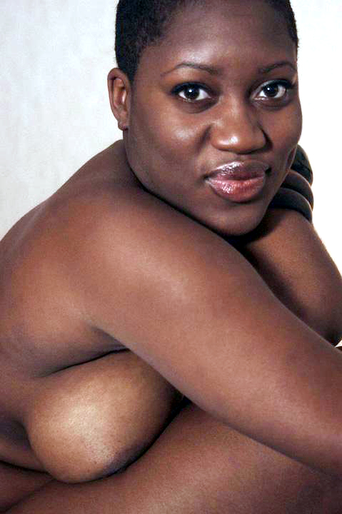 479px x 720px - Black Amateurs Naked - Plump ebony mature babe in pink corset