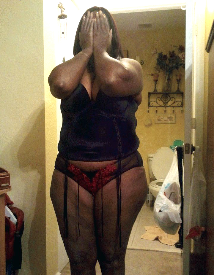 720px x 927px - Black Amateurs Naked - Cutie black mature women, nude bodies ...